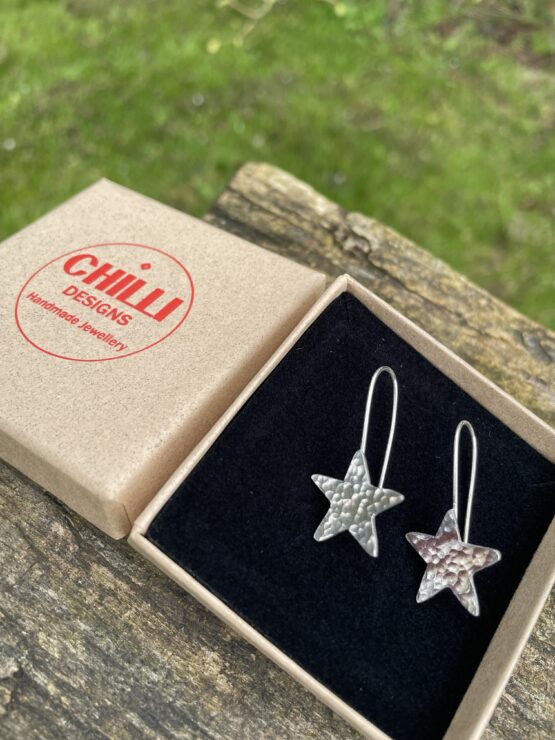 Chilli Designs hammered star drop earrings