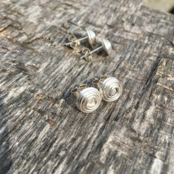 Chilli Designs dome whirl stud earrings