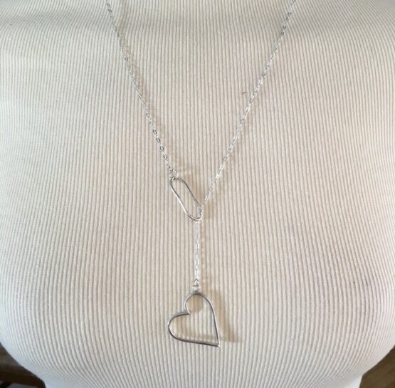 Chilli Designs heart lariat necklace