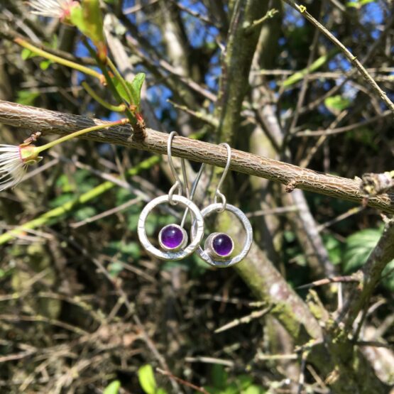 Chilli Designs textured amethyst circle drop earrings