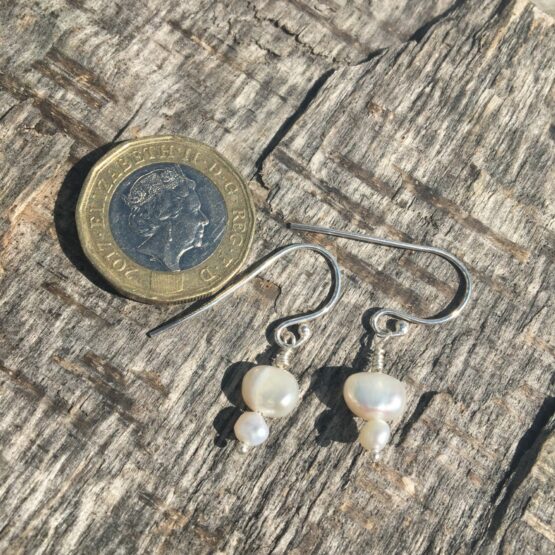 Chilli Designs cultured pearl drop earrings