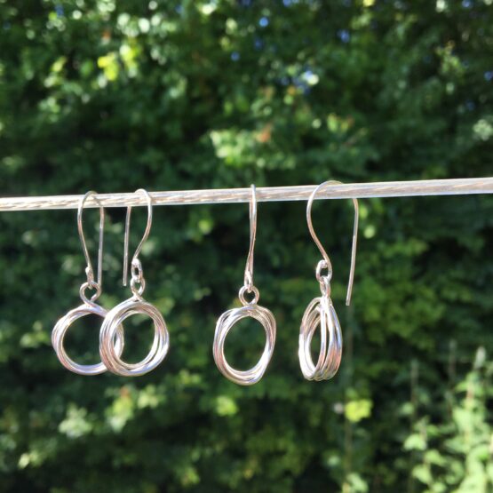 Chilli Designs fine silver circle wire drop earrings