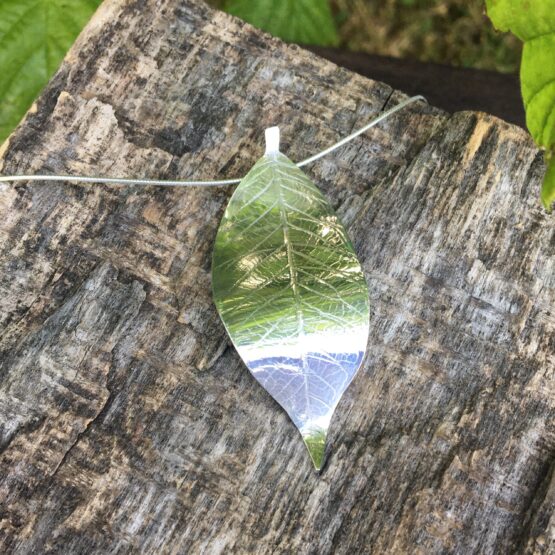 Chilli Designs leaf pendant