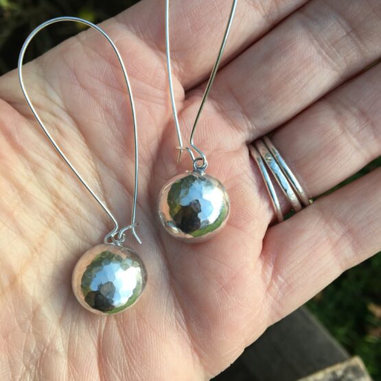 Chilli Designs long hammered ball drop earrings