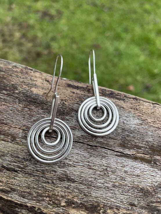 Chilli Designs circles drop earrings
