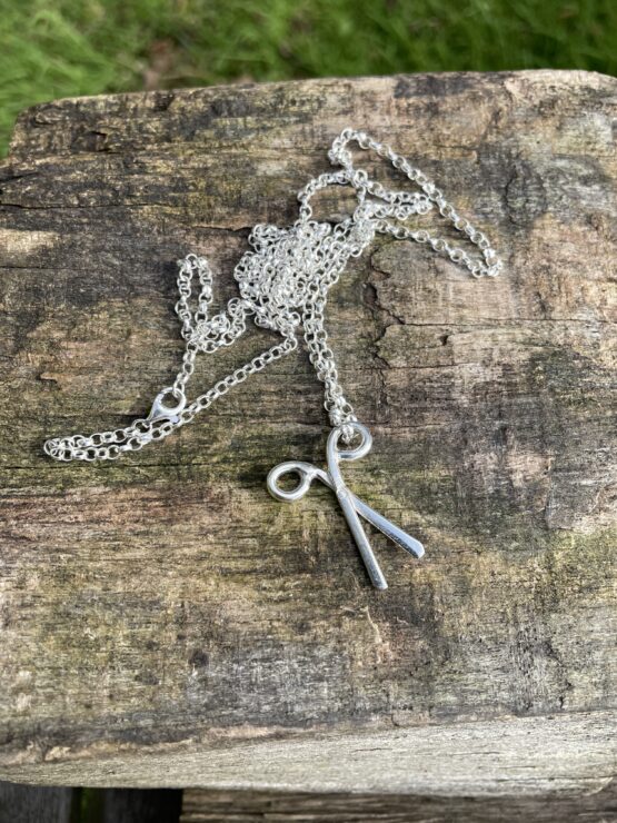Chilli Designs long scissors necklace