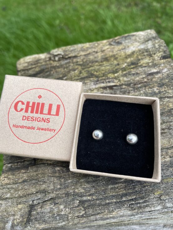 sterling silver pebble stud earrings